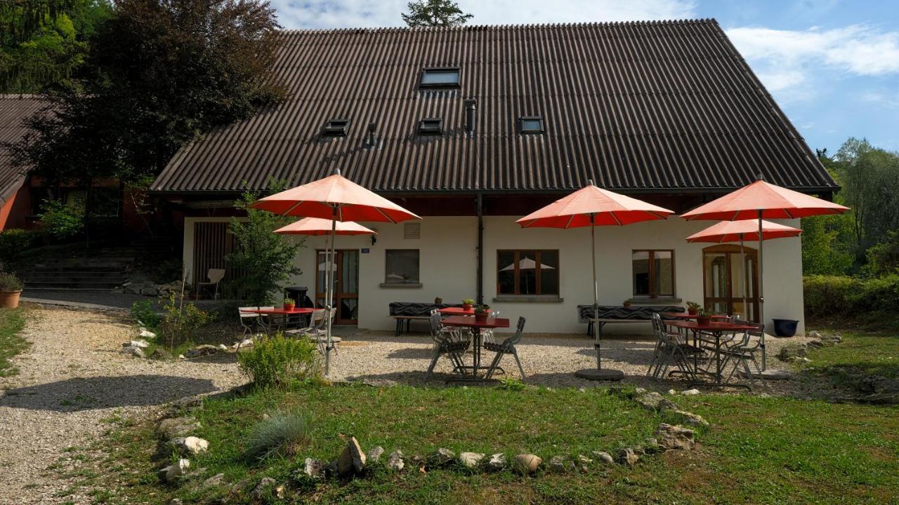 Delémont Youth Hostel Buitenkant foto