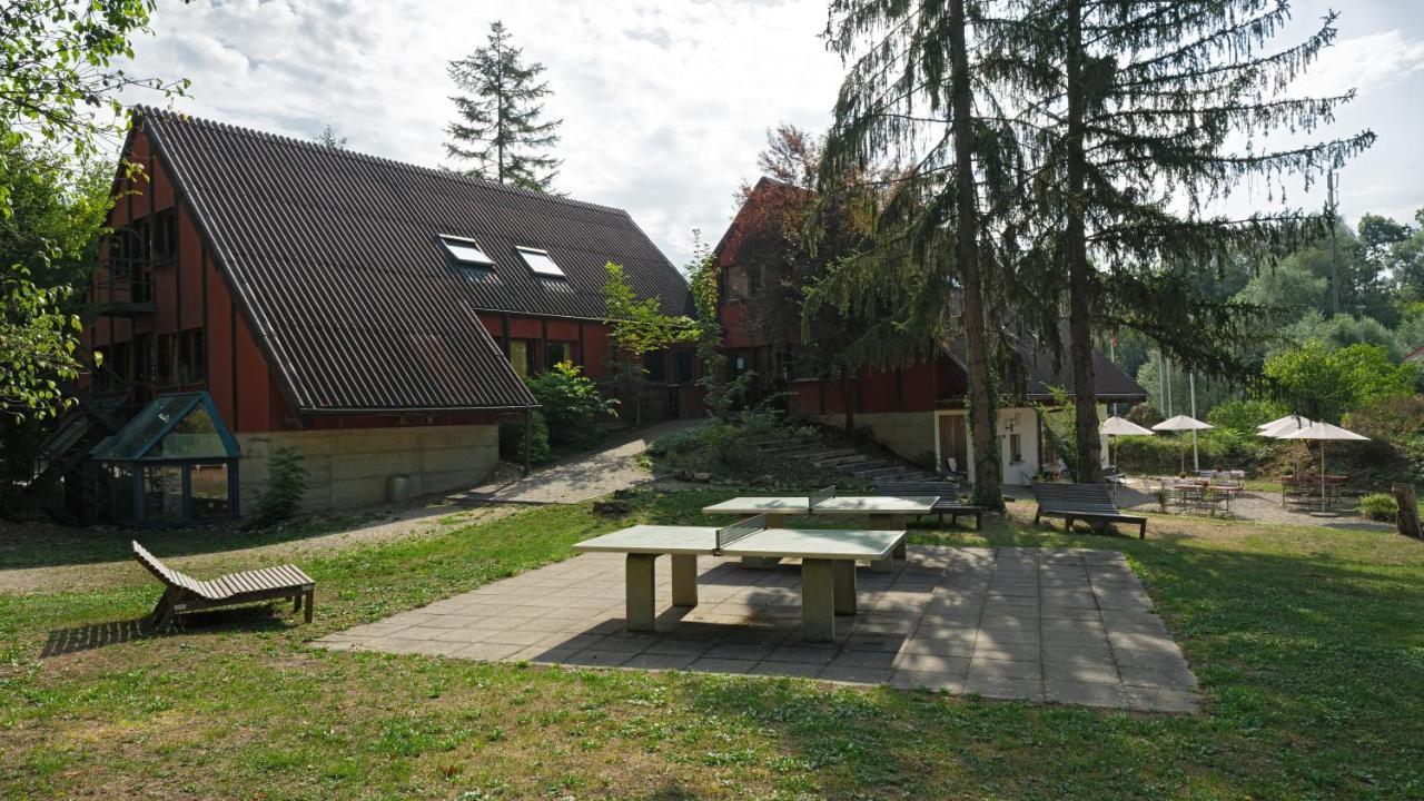 Delémont Youth Hostel Buitenkant foto