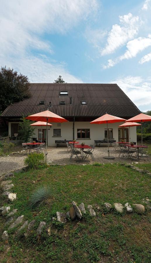 Delémont Youth Hostel Buitenkant foto